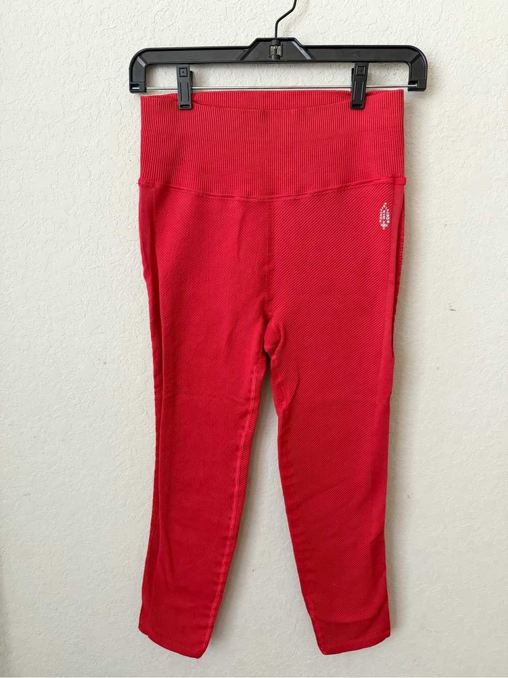 FP Movement by Free People Ribbed capri High-Waist Leggings Size Medium